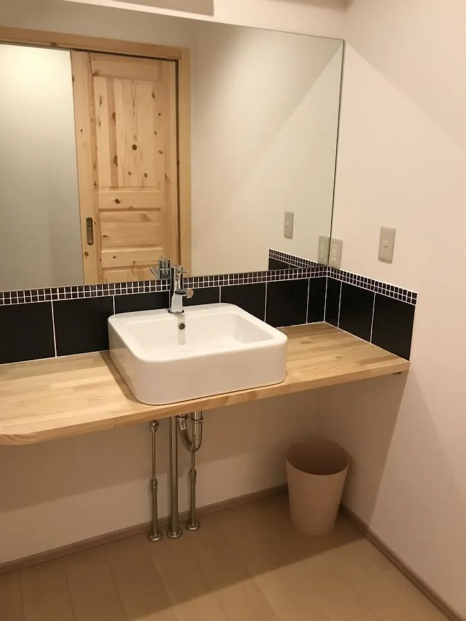Lodge Mori Apartments كوتشان اليابان